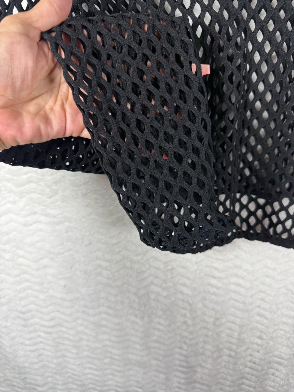 Black Cropped Fishnet Hoodie so fun 🤩 - Picture 3 of 9